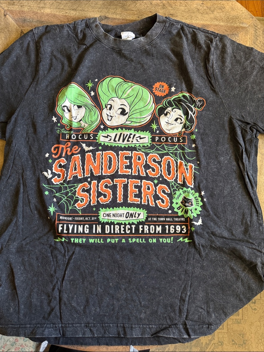 Disney The Sanderson Sisters Graphic Tee - Black Acid Washed. NWOT. XL